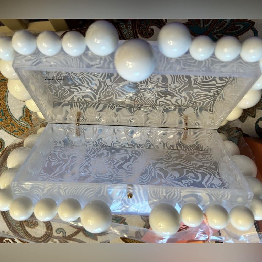 Cult Gaia Eos Beaded Acrylic Box Clutch - Picture 8 of 12